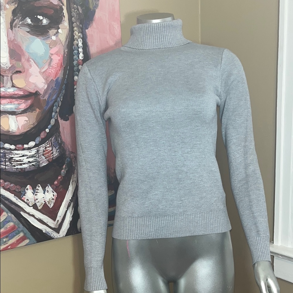 Fur furry fuzzy grey gray turtleneck sweater size medium SHEIN long sleeved warm